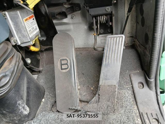 Nissan CONDOR 2007-12 1327499-28