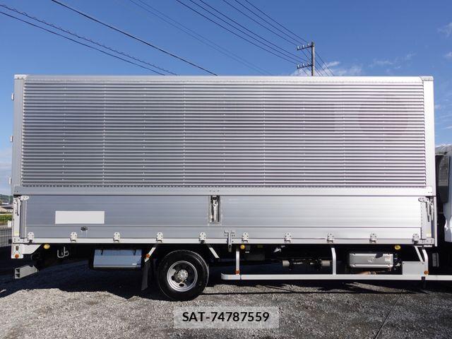 Nissan CONDOR 2017-10 1353672-3