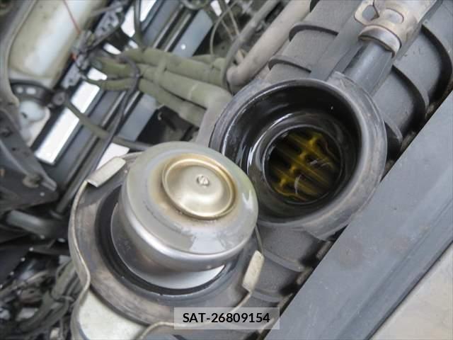Nissan CONDOR 2016-06 1366022-11