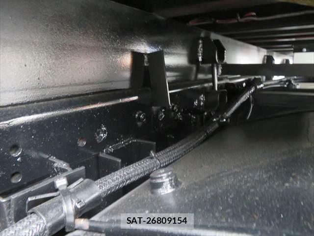 Nissan CONDOR 2016-06 1366022-25