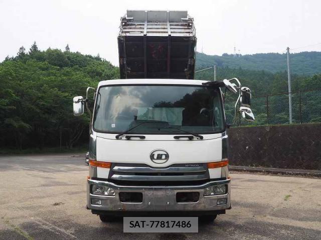 Nissan CONDOR 2012-01 1584993-16