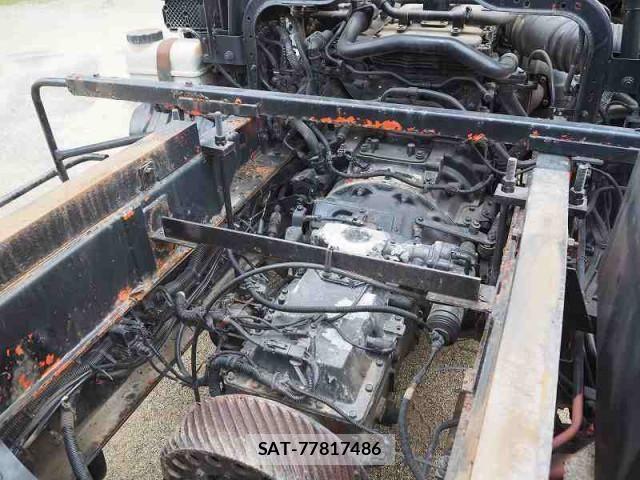Nissan CONDOR 2012-01 1584993-21