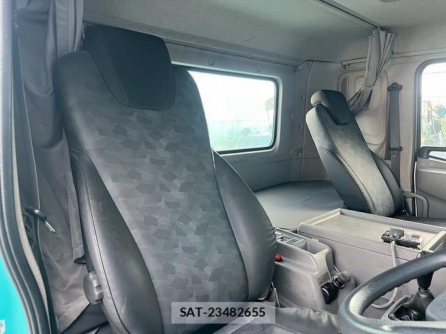 Nissan CONDOR 2014-10 1741766-21