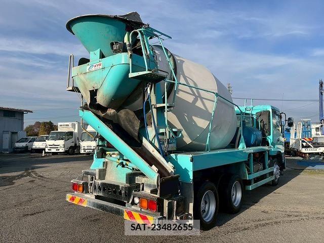 Nissan CONDOR 2014-10 1741766-5