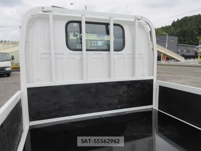Nissan CONDOR 2013-01 1741771-9