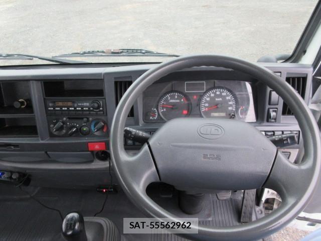 Nissan CONDOR 2013-01 1741771-13