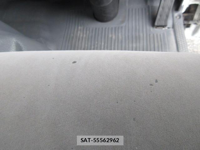 Nissan CONDOR 2013-01 1741771-25