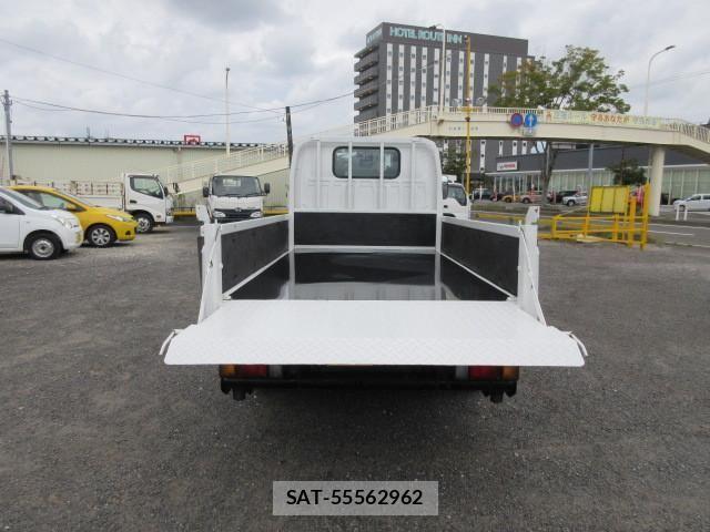 Nissan CONDOR 2013-01 1741771-7