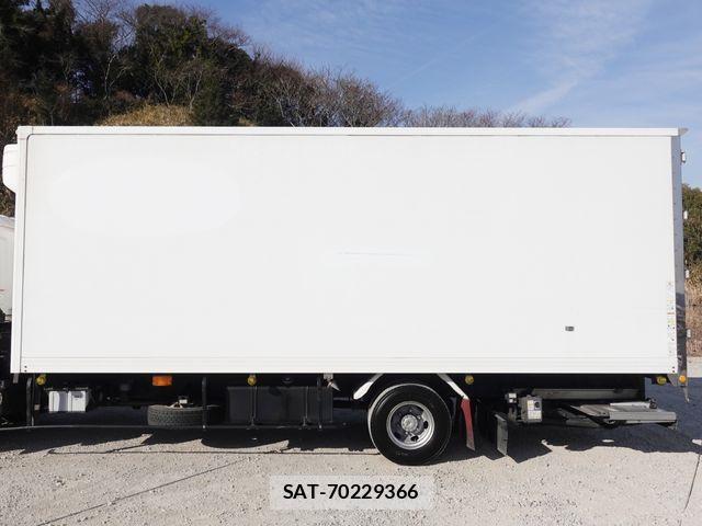 Nissan CONDOR 2015-11 3356161-9