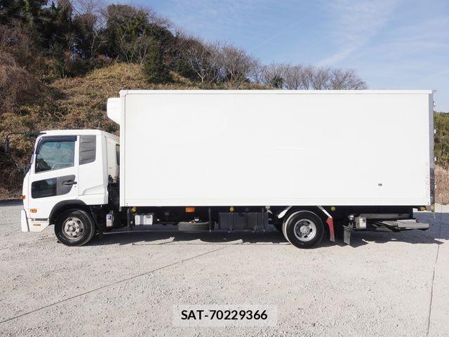 Nissan CONDOR 2015-11 3356161-10