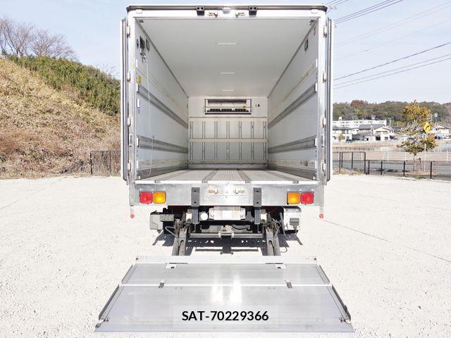 Nissan CONDOR 2015-11 3356161-13