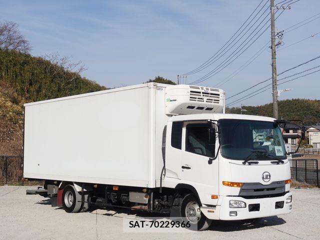 Nissan CONDOR 2015-11 3356161-28