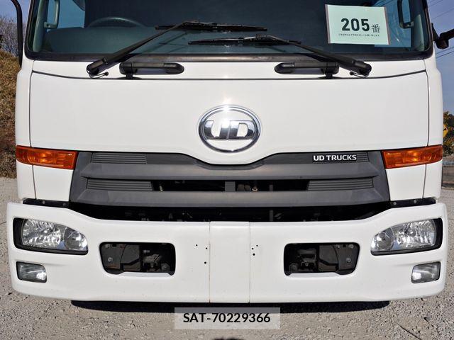 Nissan CONDOR 2015-11 3356161-3