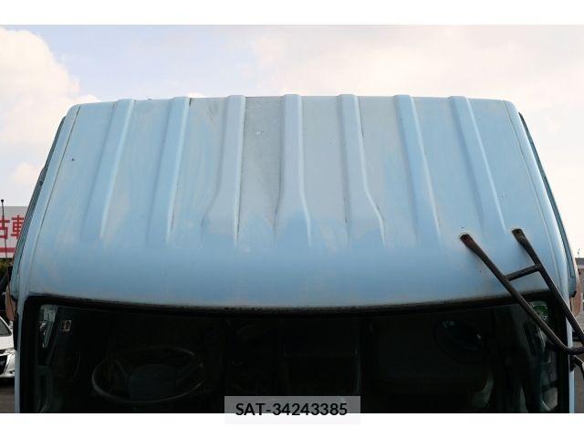 Nissan CONDOR 2011-01 3663489-11