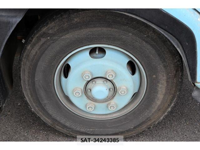 Nissan CONDOR 2011-01 3663489-13
