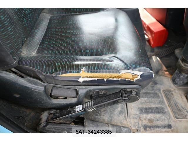 Nissan CONDOR 2011-01 3663489-17
