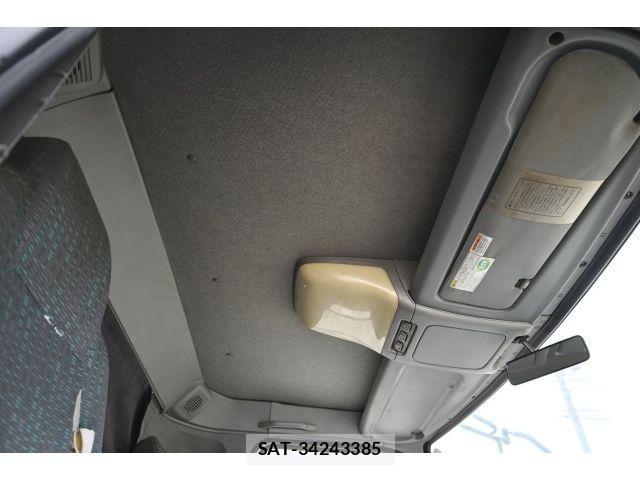 Nissan CONDOR 2011-01 3663489-19