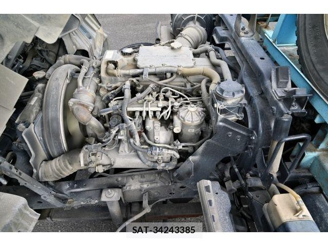 Nissan CONDOR 2011-01 3663489-27