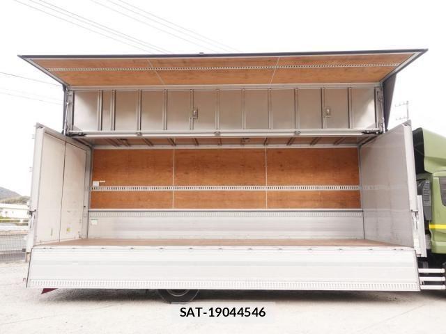 Nissan CONDOR 2014-09 3663492-11