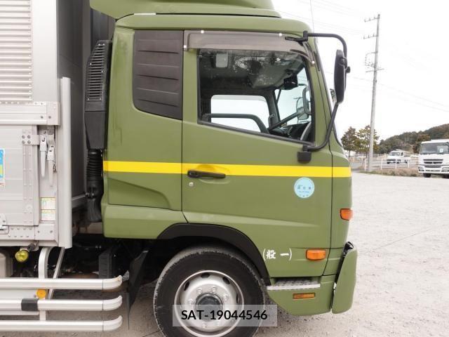 Nissan CONDOR 2014-09 3663492-3