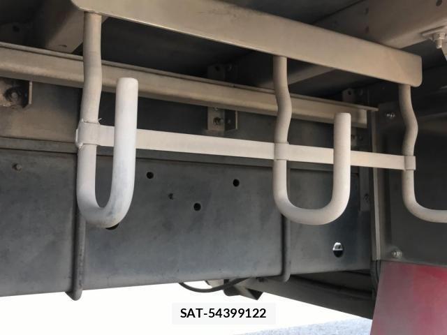 Nissan CONDOR 2010-12 3713677-15