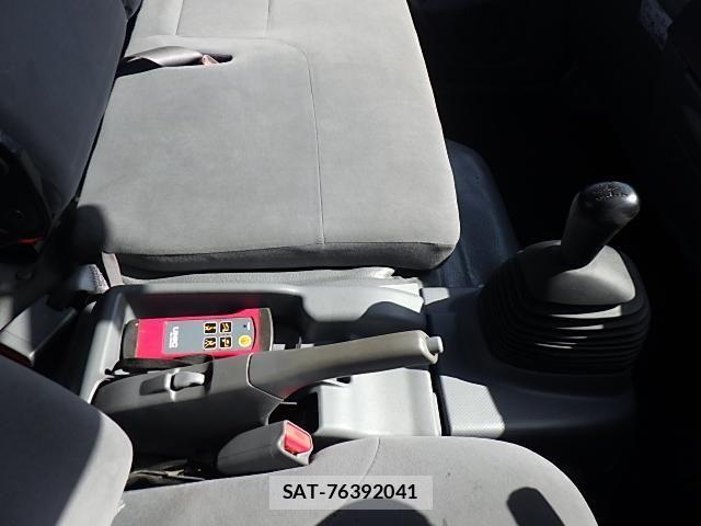 Nissan CONDOR 2012-03 4321621-8