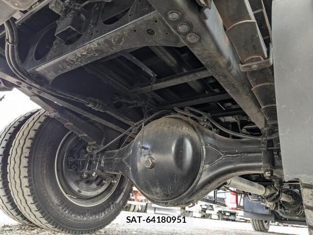 Nissan CONDOR 2018-04 4420067-17