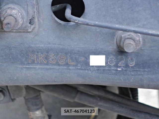 Nissan CONDOR 2013-12 4934597-18