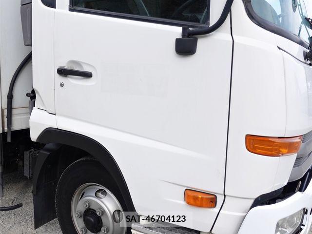 Nissan CONDOR 2013-12 4934597-5