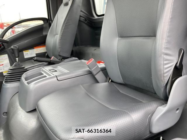 Nissan CONDOR 2019-07 6010081-15
