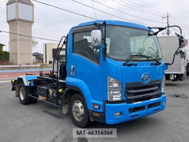 Nissan CONDOR 2019-07 6010081-1