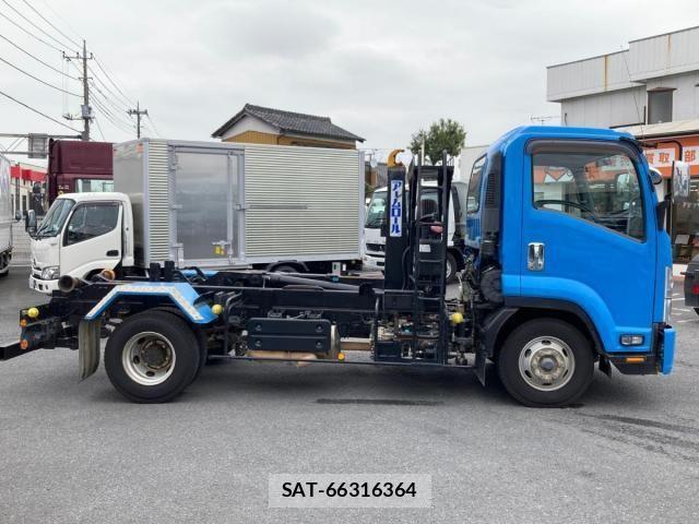 Nissan CONDOR 2019-07 6010081-5