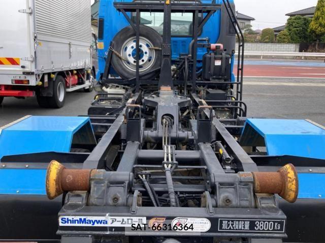 Nissan CONDOR 2019-07 6010081-7