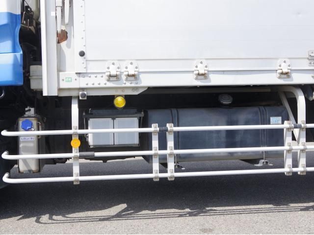 Nissan CONDOR 2014-08 6270276-17