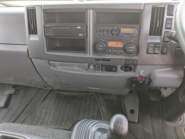 Nissan CONDOR 2021-03 6596214-27
