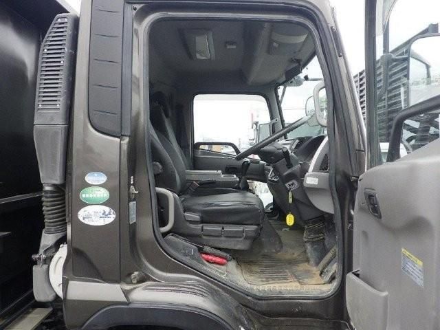 Nissan CONDOR 2016-03 6596215-26