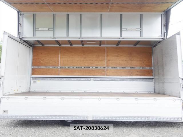 Nissan CONDOR 2016-04 6641357-8