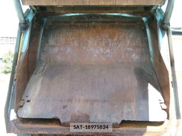 Nissan CONDOR 2013-02 6675388-13