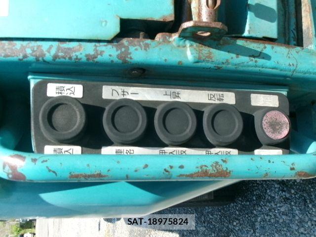 Nissan CONDOR 2013-02 6675388-16
