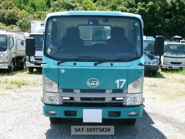 Nissan CONDOR 2013-02 6675388-1