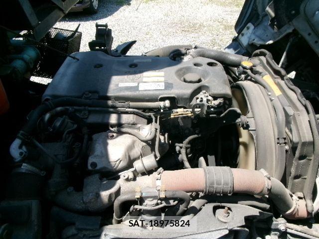 Nissan CONDOR 2013-02 6675388-26