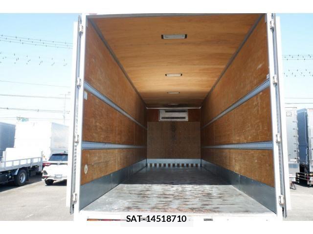 Nissan CONDOR 2015-04 6790792-9