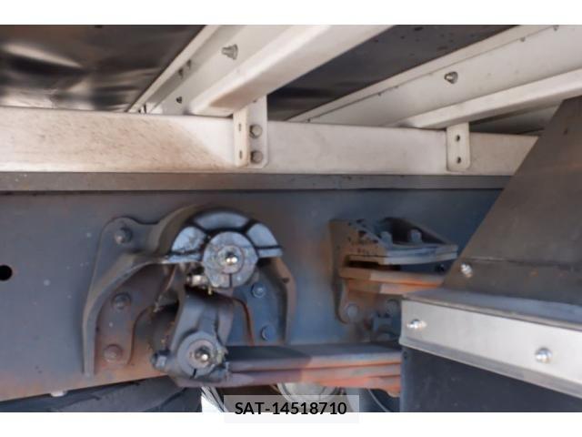 Nissan CONDOR 2015-04 6790792-18