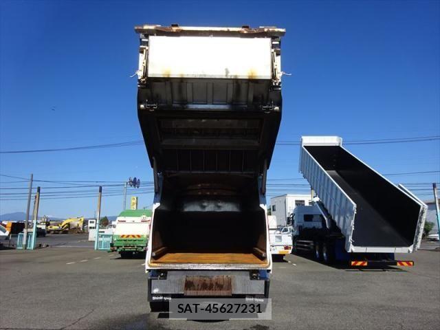 Nissan CONDOR 2014-06 6790789-13
