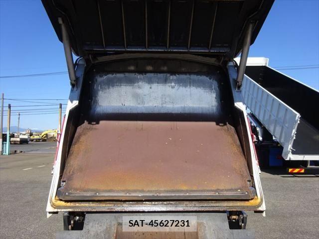 Nissan CONDOR 2014-06 6790789-19