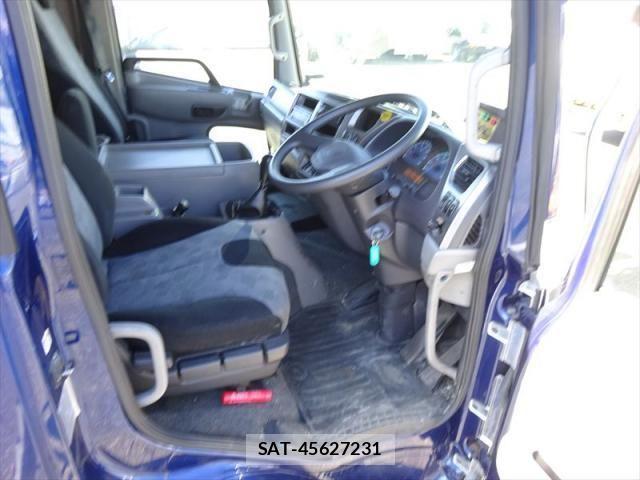 Nissan CONDOR 2014-06 6790789-27