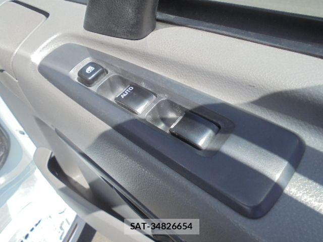 Nissan CONDOR 2017-07 7216183-10