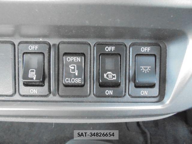 Nissan CONDOR 2017-07 7216183-12