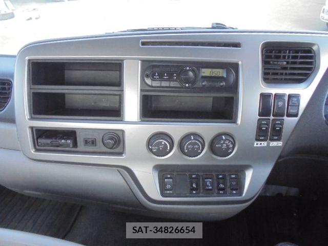 Nissan CONDOR 2017-07 7216183-17