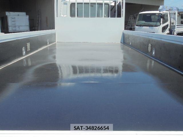 Nissan CONDOR 2017-07 7216183-28